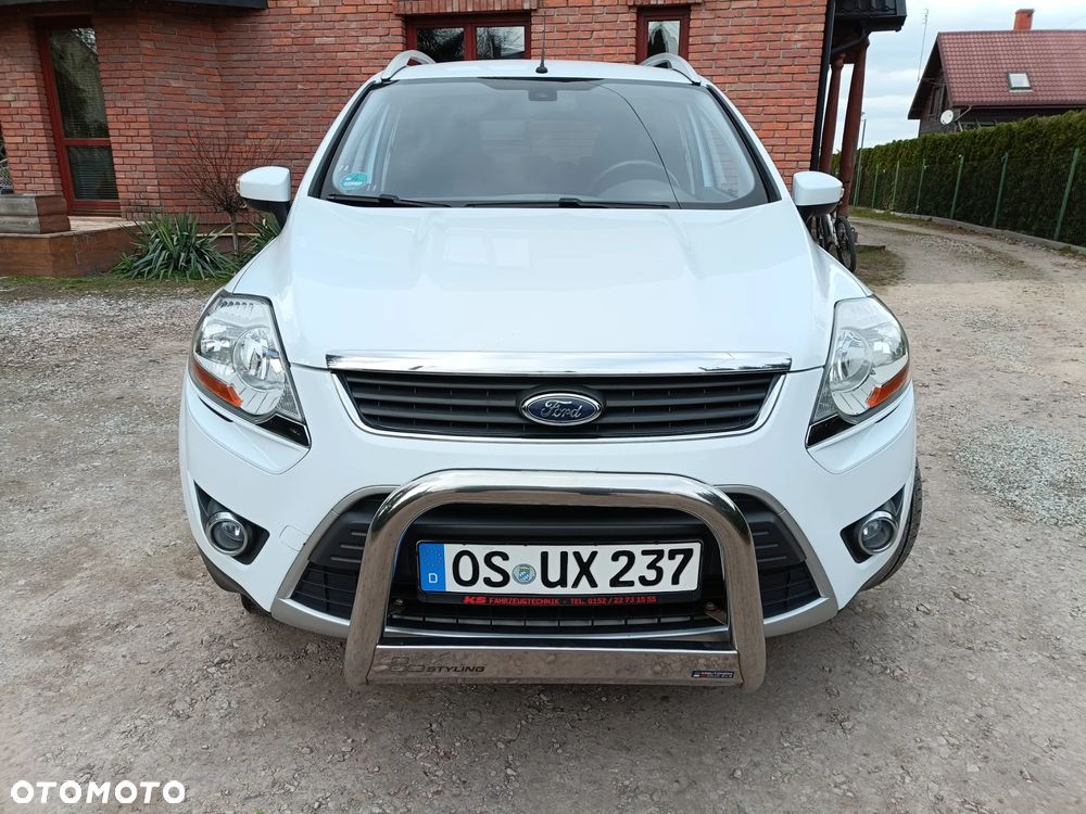 Ford Kuga 2.0 TDCi 2x4 Titanium - 2