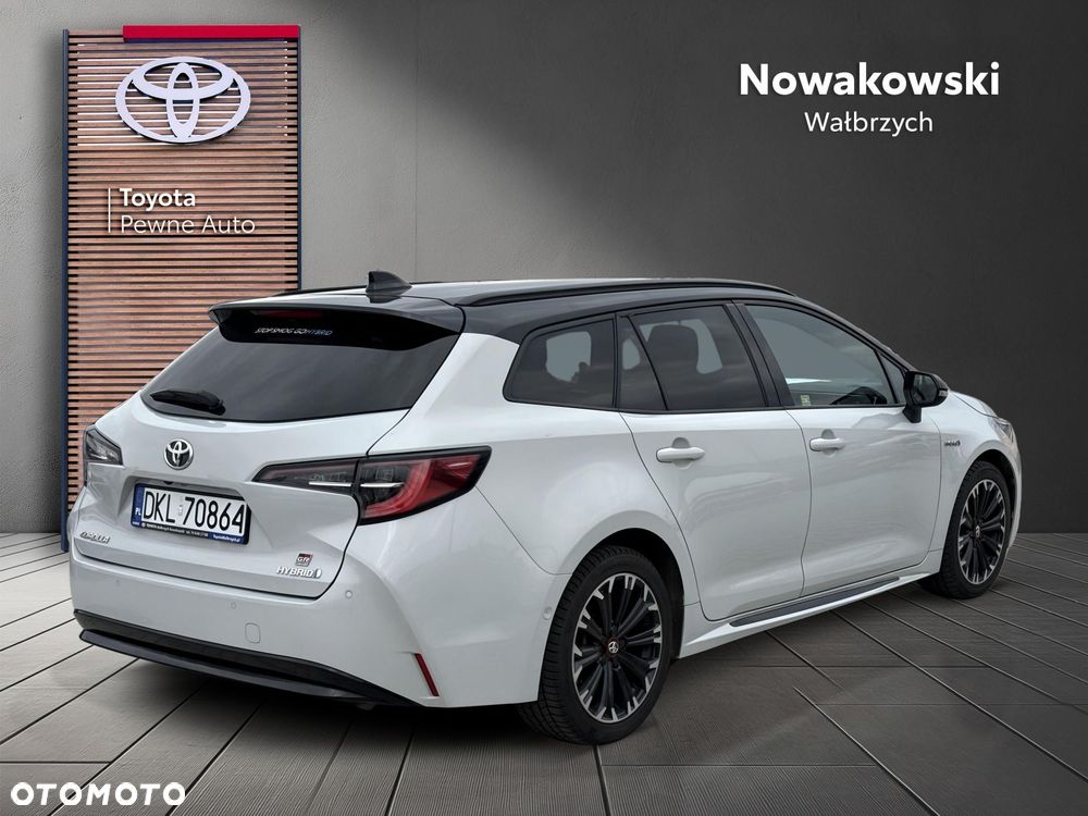 Toyota Corolla 1.8 Hybrid GR Sport - 3
