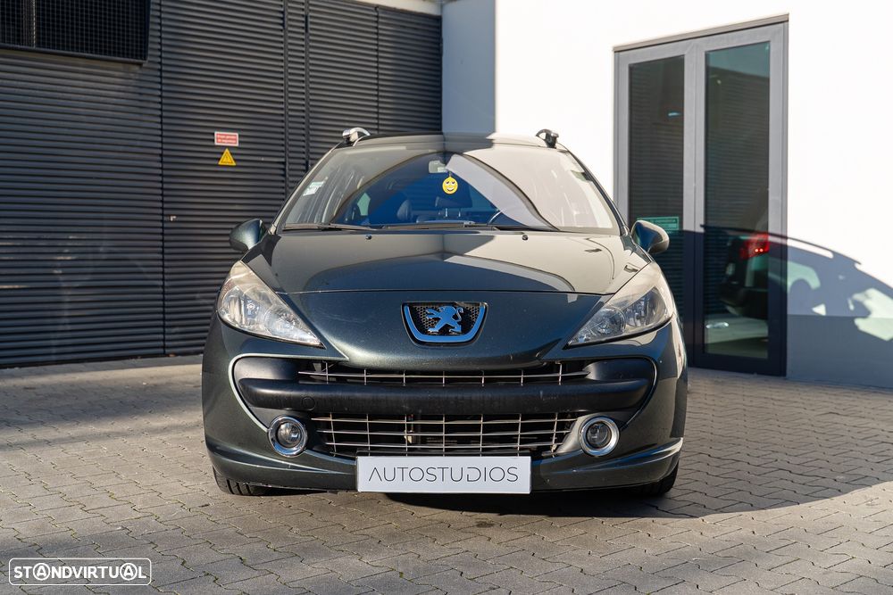 Peugeot 207 SW 1.4 Premium - 5