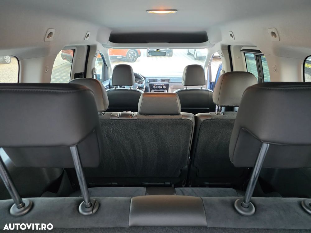 Volkswagen Caddy Maxi - 22