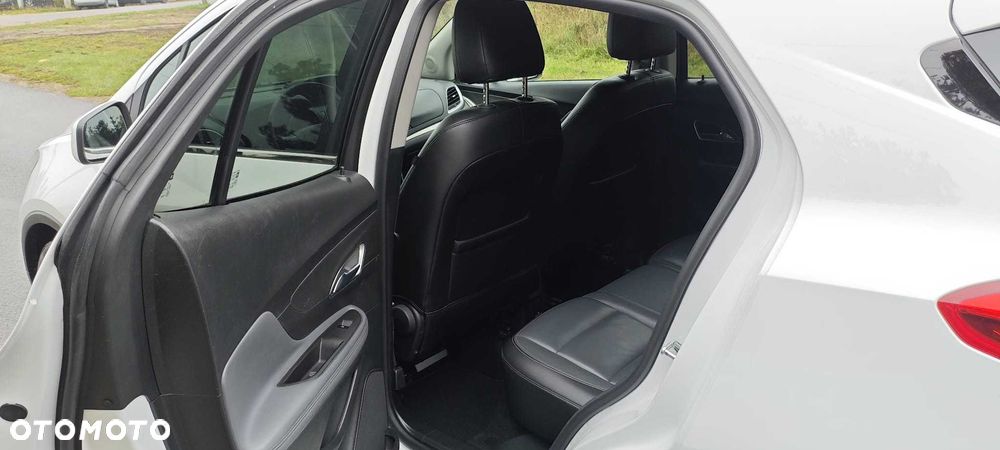 Opel Mokka - 10