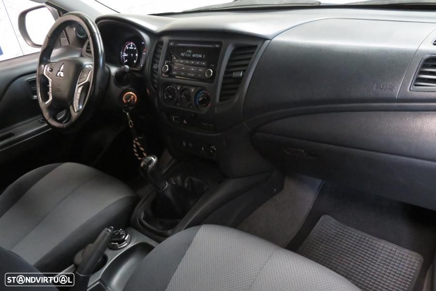 Mitsubishi L200 L200 2.3 DI-D Space Cab Campera 4WD - IVA DEDUTÍVEL - 10