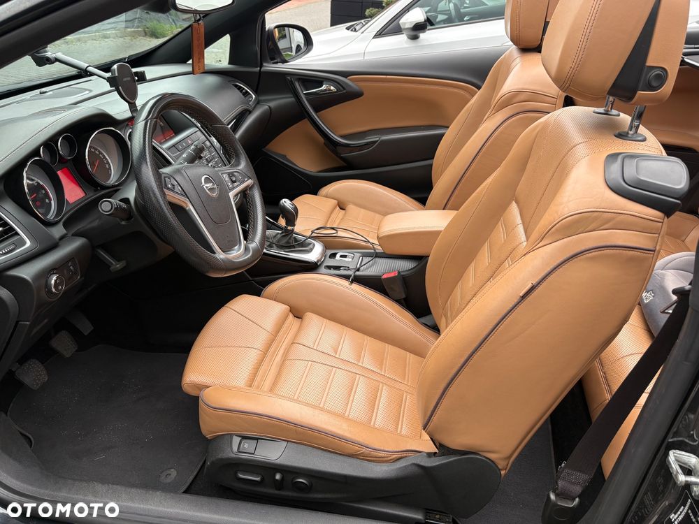 Opel Cascada 1.4 T Cosmo S&S - 13