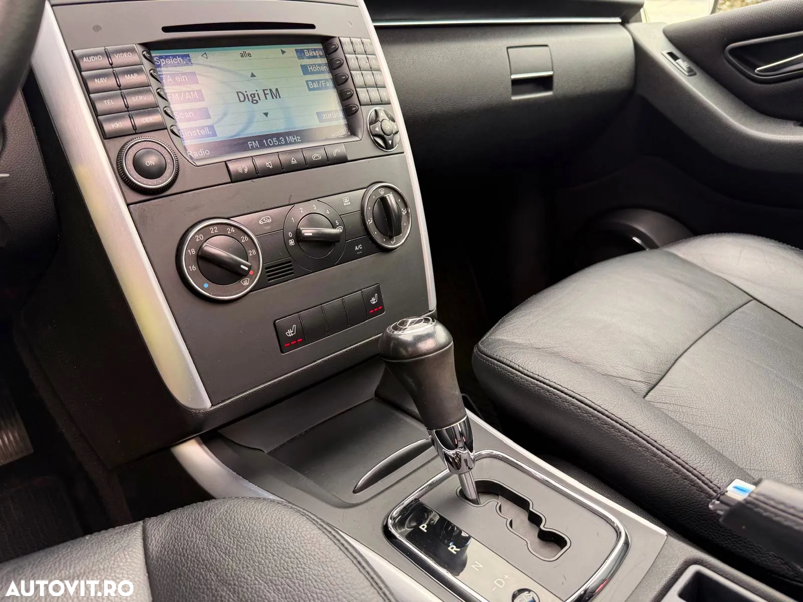 Mercedes-Benz B - 2