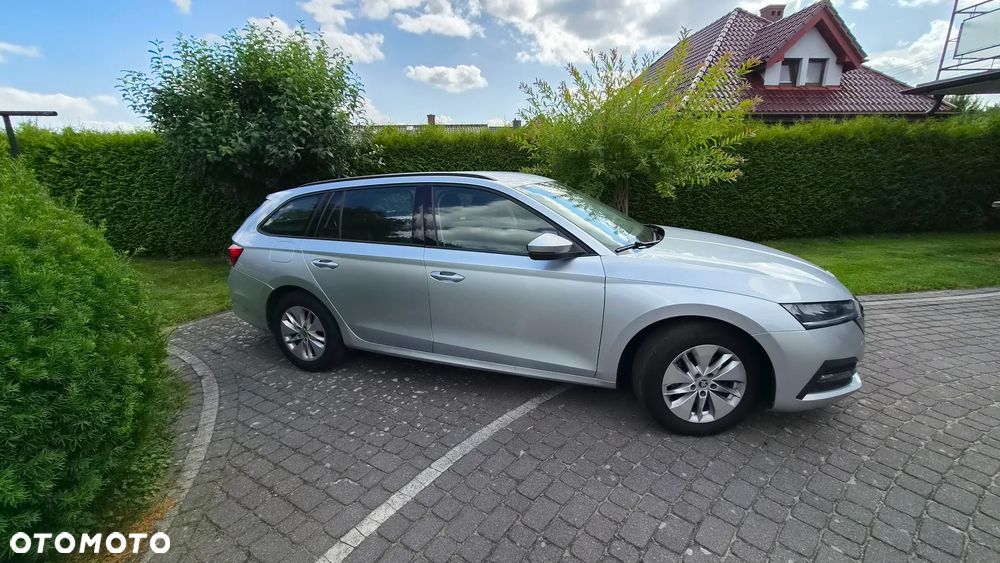 Skoda Octavia 2.0 TDI Ambition DSG - 6