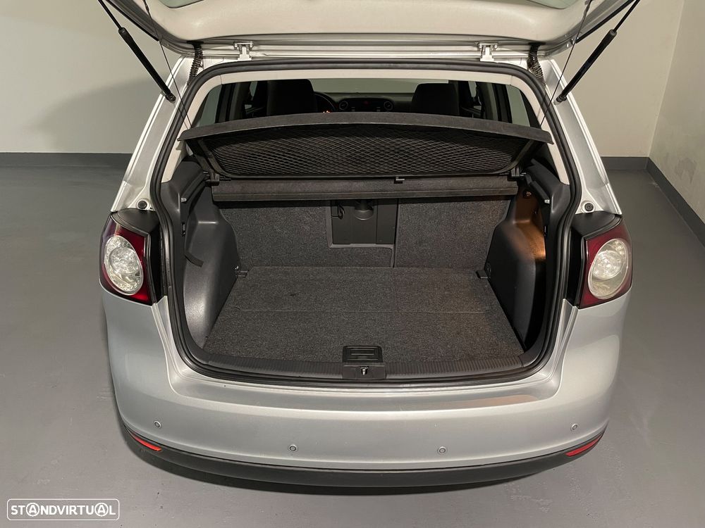 VW Golf Plus 1.9 TDi Confortline - 11