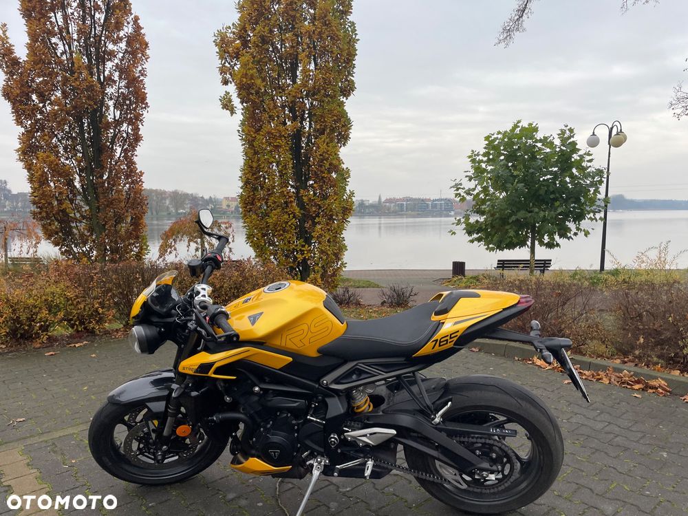 Triumph Street Triple - 2