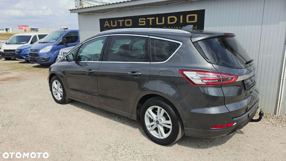 Ford S-Max 2.0 EcoBlue Titanium - 3