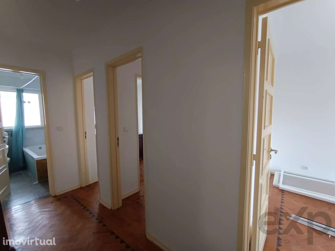 Apartamento T1+1 para arrendamento em Corroios - Grande imagem: 3/8