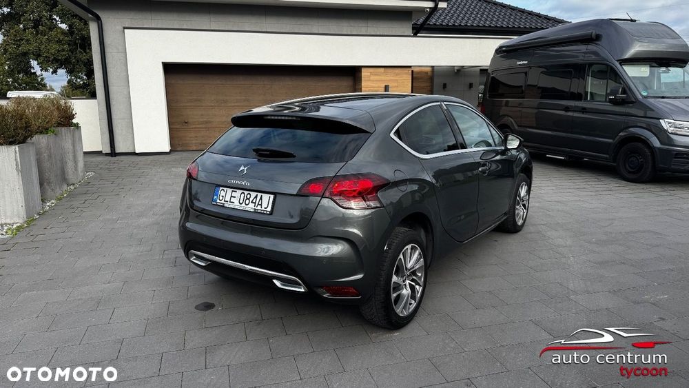 Citroën DS4 VTi 120 SoChic - 11