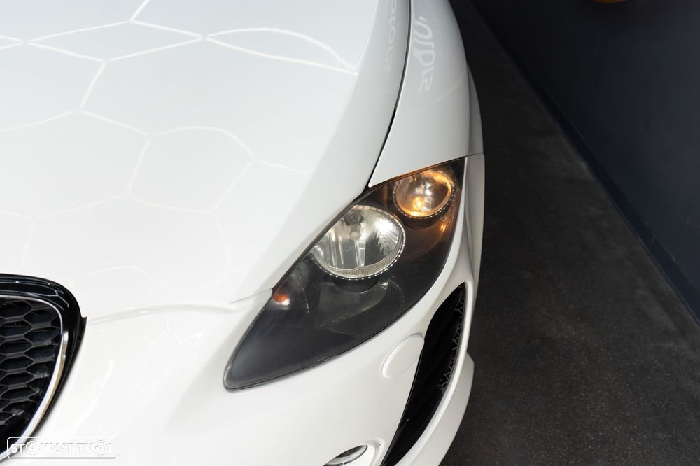 SEAT Leon 1.6 TDI DPF Ecomotive Sport - 16