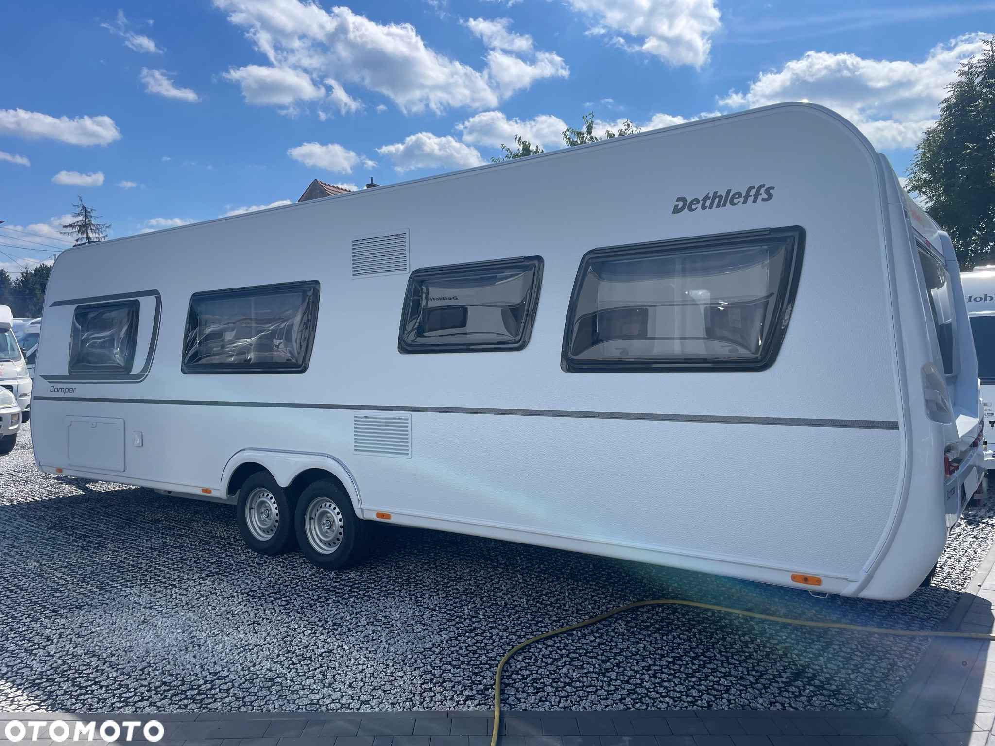 Dethleffs Camper 730 FKR - 3