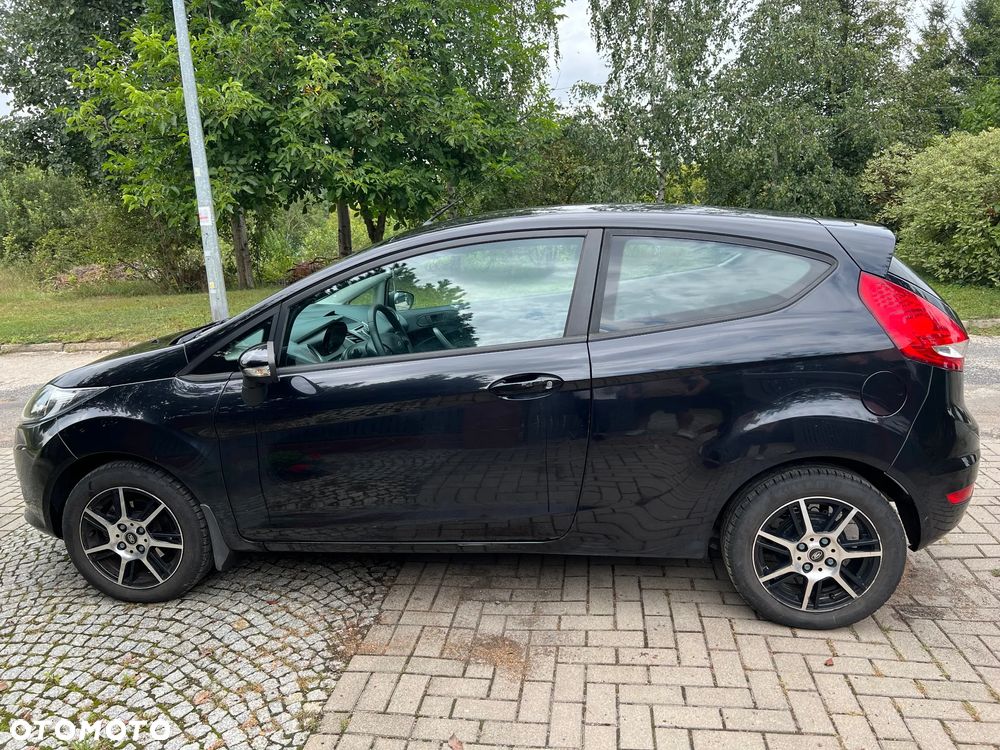 Ford Fiesta 1.25 Ambiente - 1