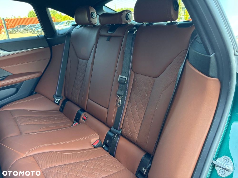 BMW Seria 4 M440i xDrive mHEV sport - 22