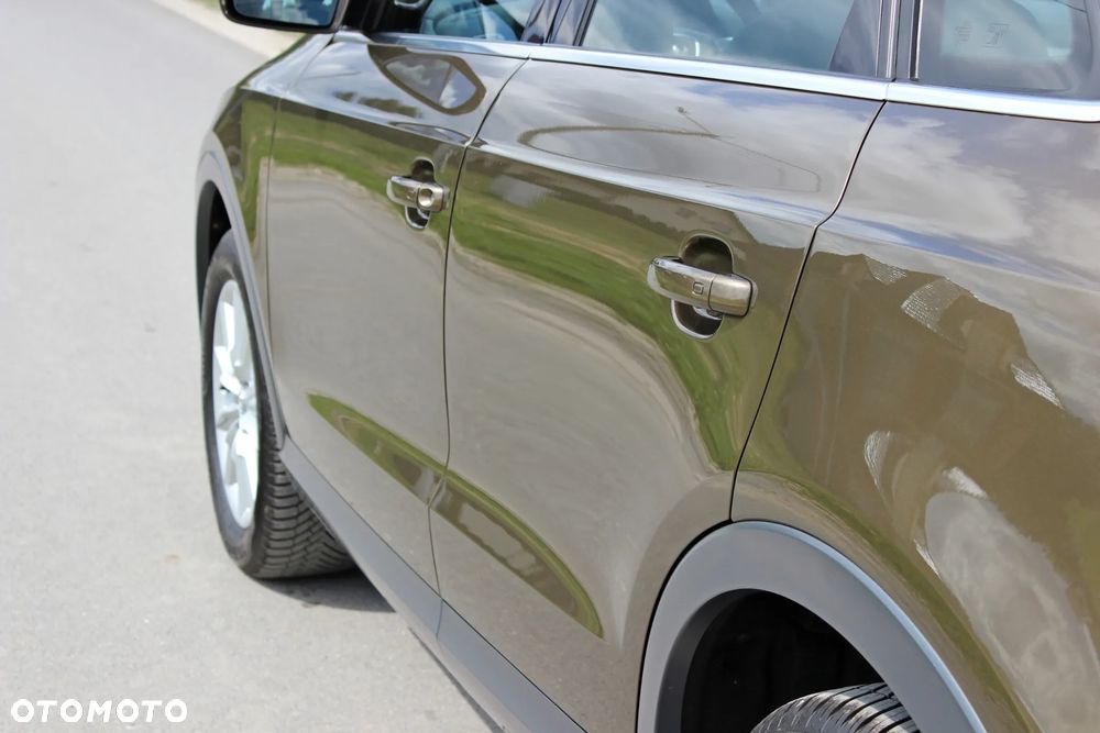 Audi Q3 2.0 TDI Edycja Specjalna - 16