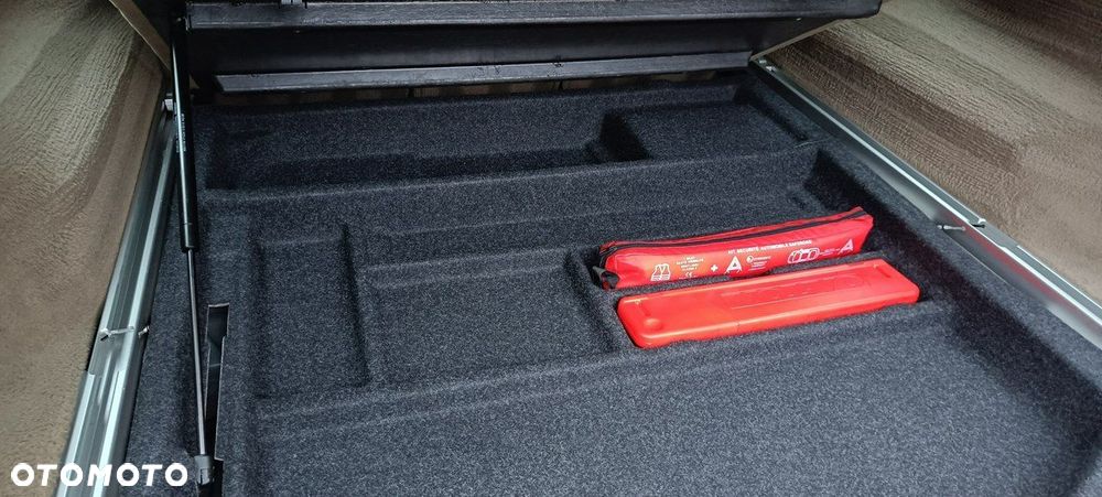 Volvo XC 70 D5 AWD Dynamic Momentum - 19