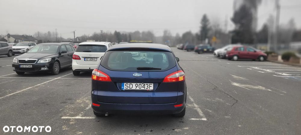 Ford Mondeo 2.0 TDCi Ambiente - 14