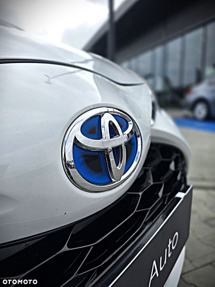 Toyota Yaris - 10
