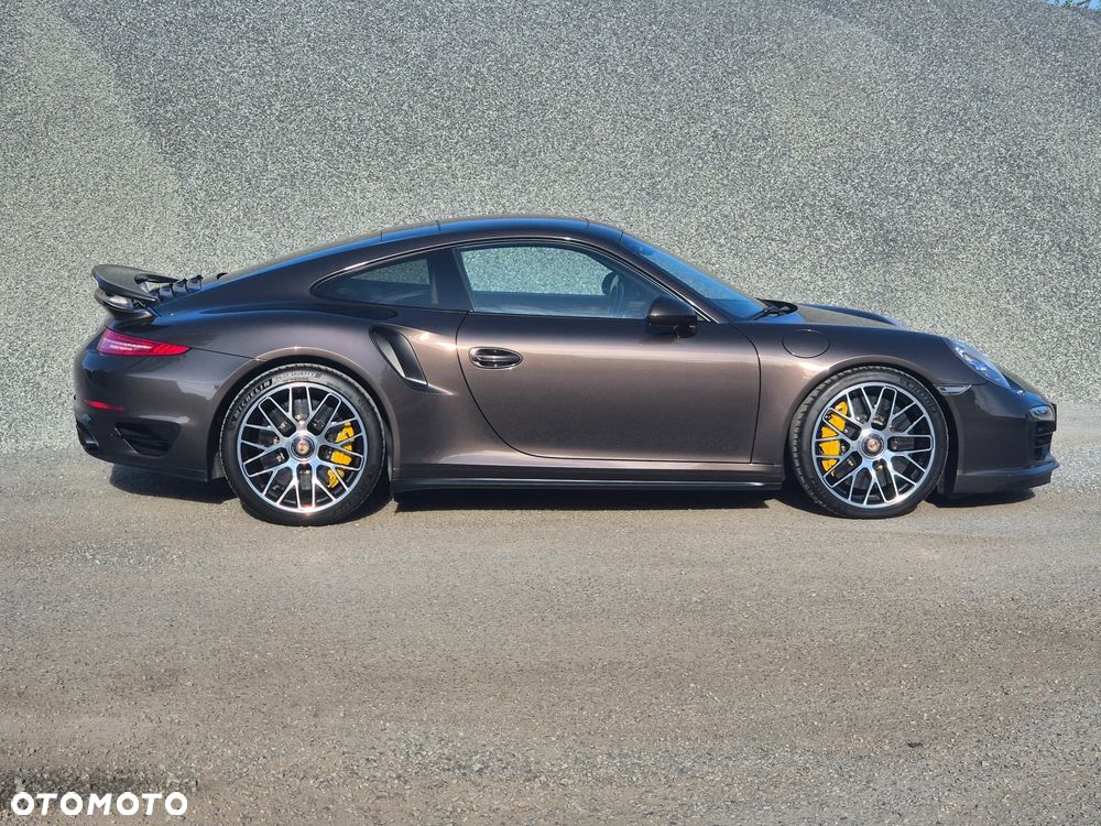 Porsche 911 - 34