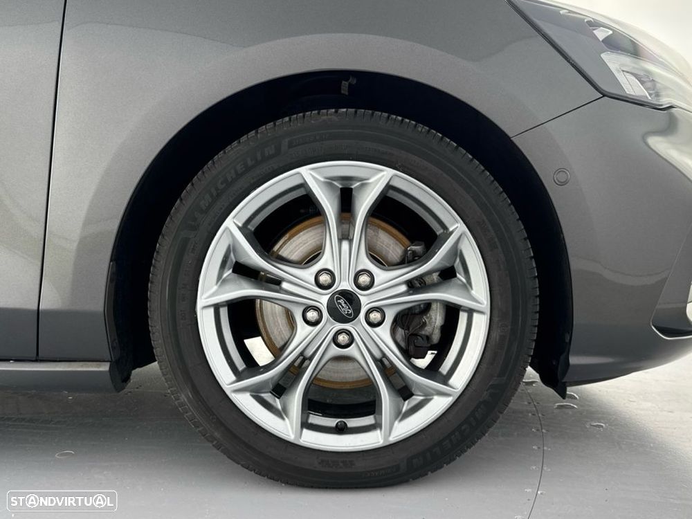Ford Focus - 16