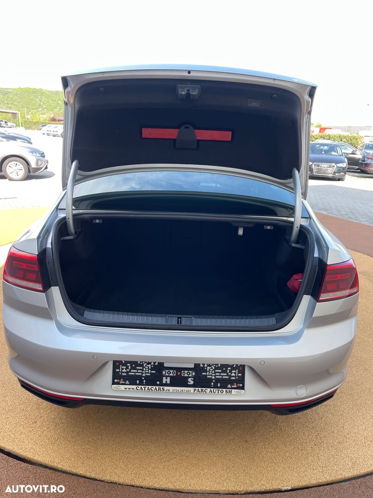 Volkswagen Passat 1.5 TSI OPF DSG Business - 27