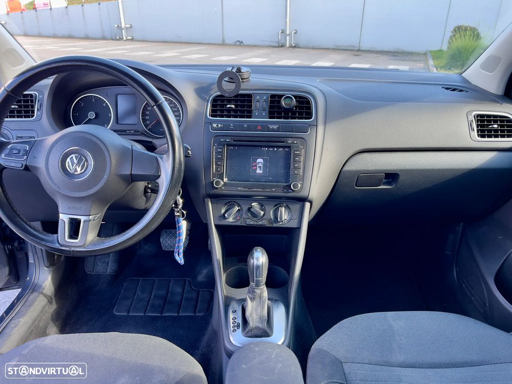 VW Polo 1.6 TDI Conforline DSG - 13