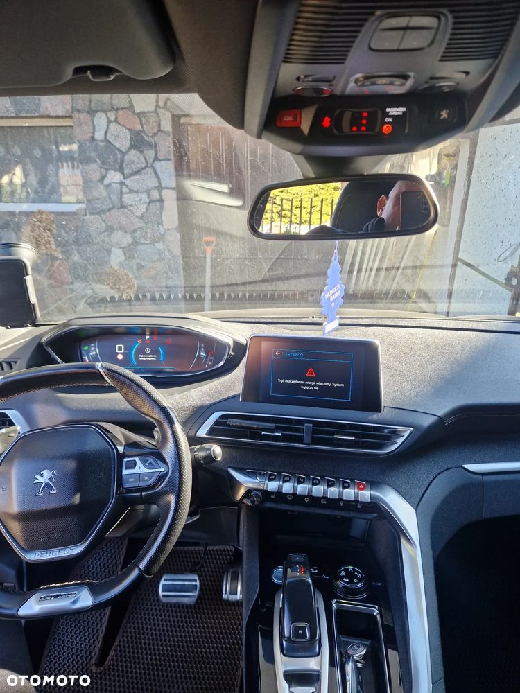 Peugeot 3008 - 11