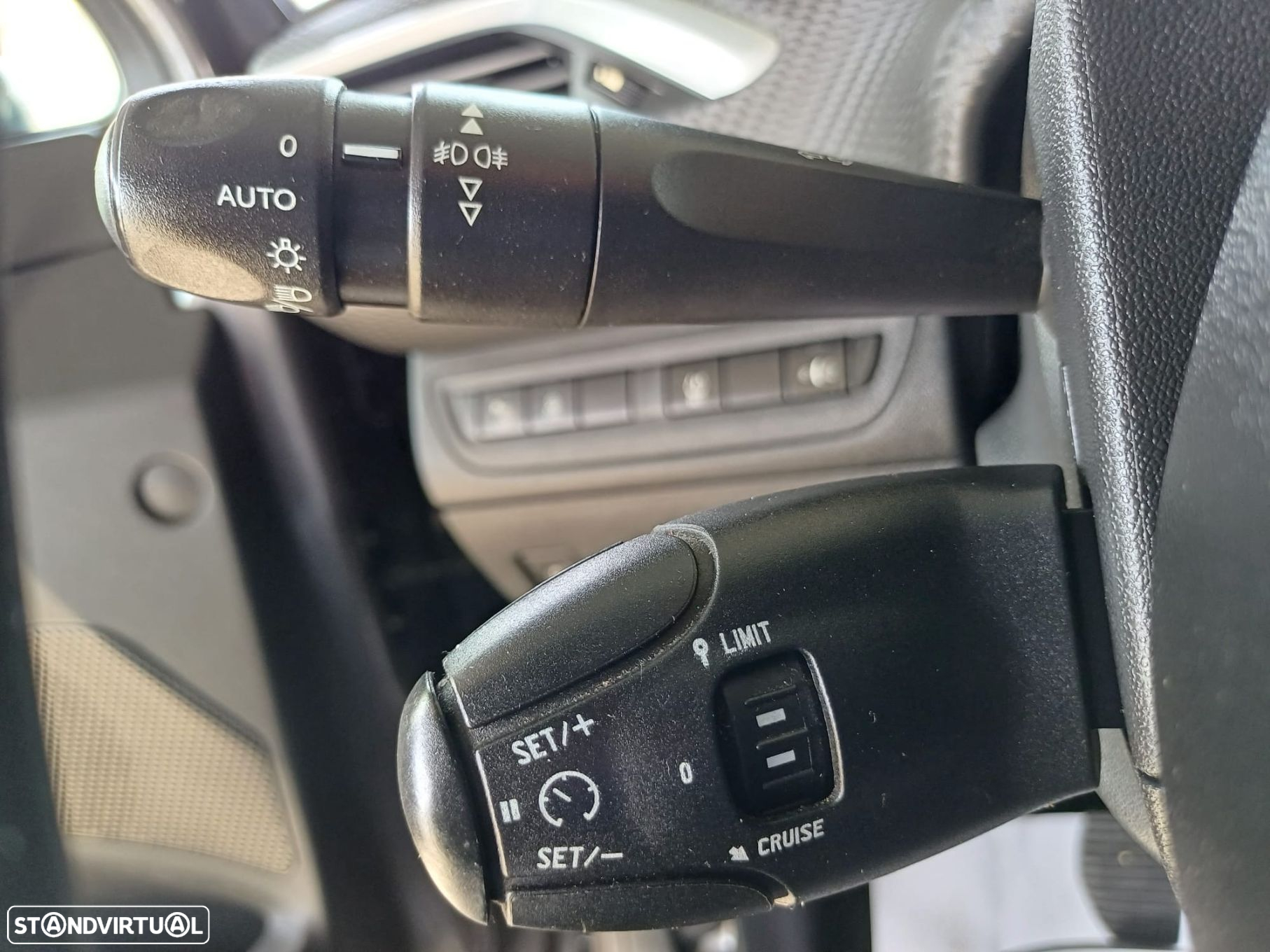 Peugeot 2008 1.4 HDi Allure - 18