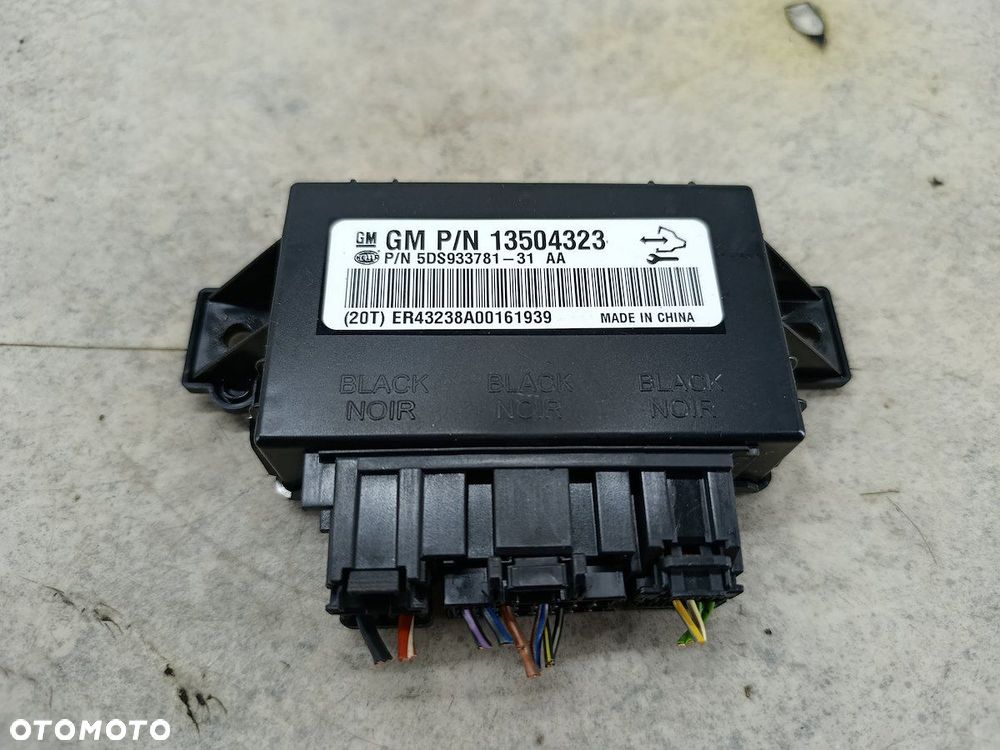 MODUŁ FOTELA OPEL INSIGNIA A 13504323 5DS933781  HELLA 2.0 CDTI - 1