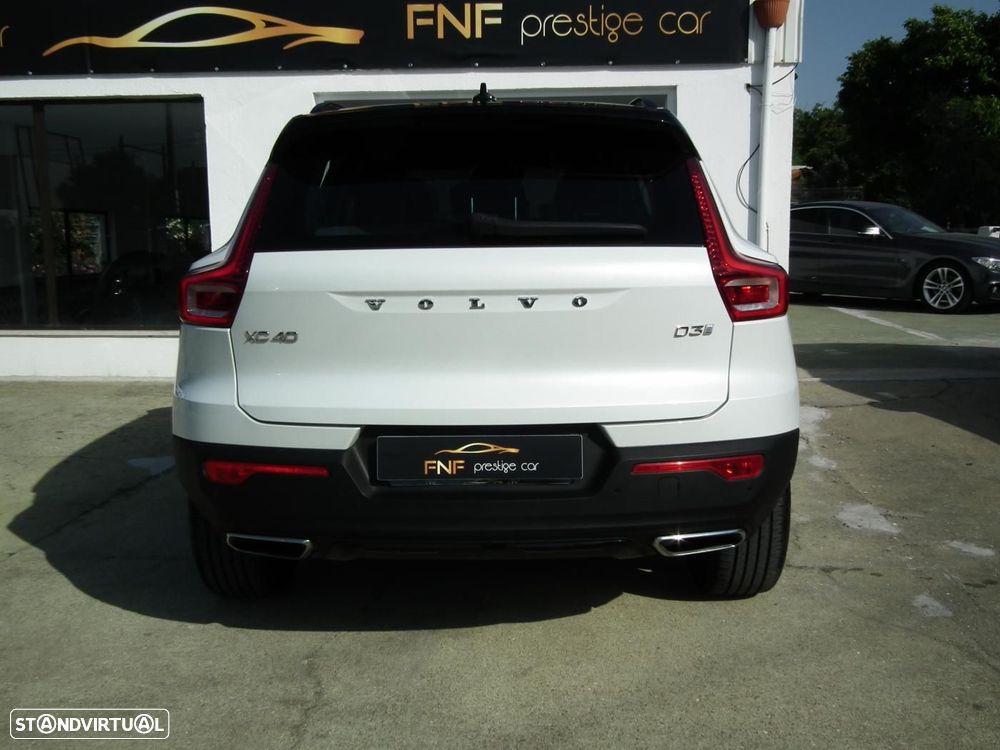 Volvo XC 40 2.0 D3 R-Design - 8