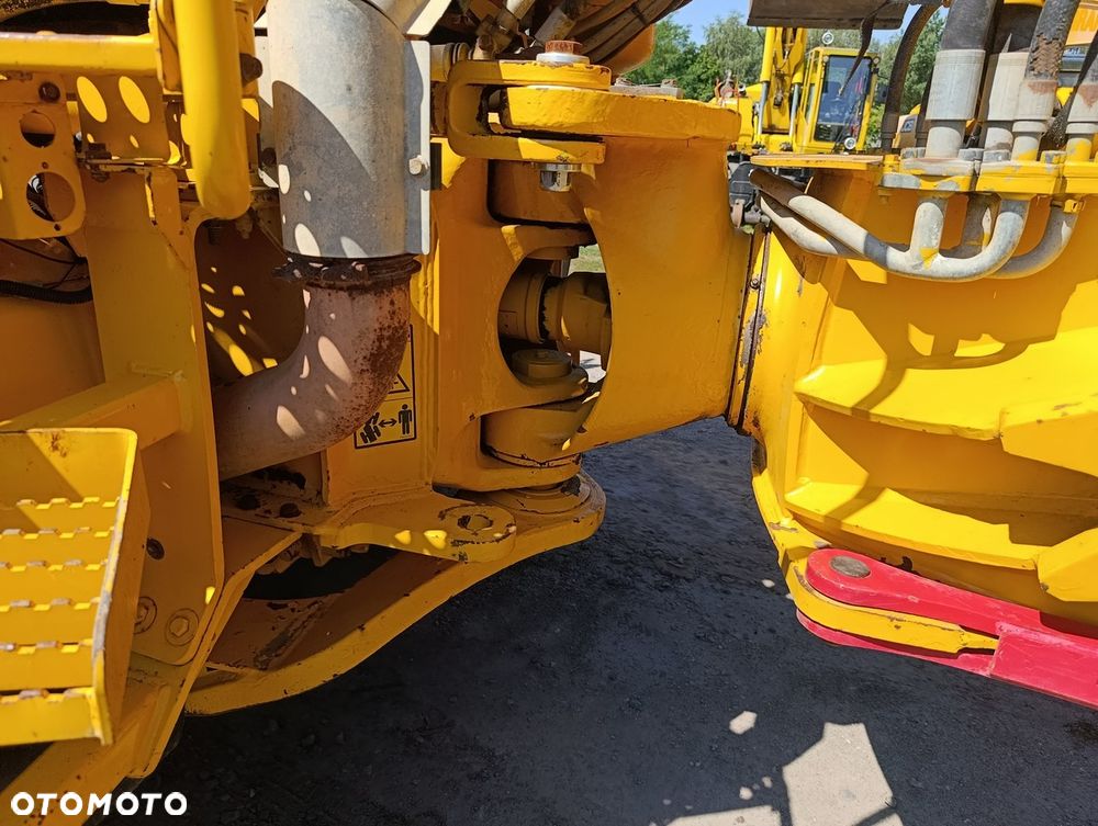 Volvo A 30D - 17
