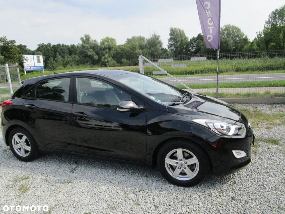 Hyundai i30 1.4 Classic - 10