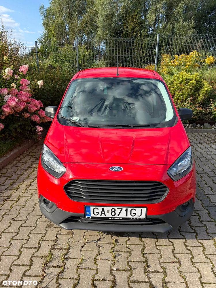Ford Transit Courier - 3