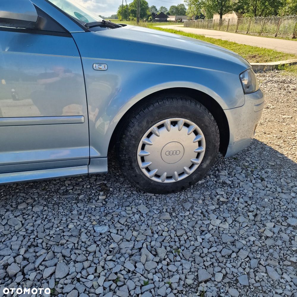 Audi A3 Sportback - 16