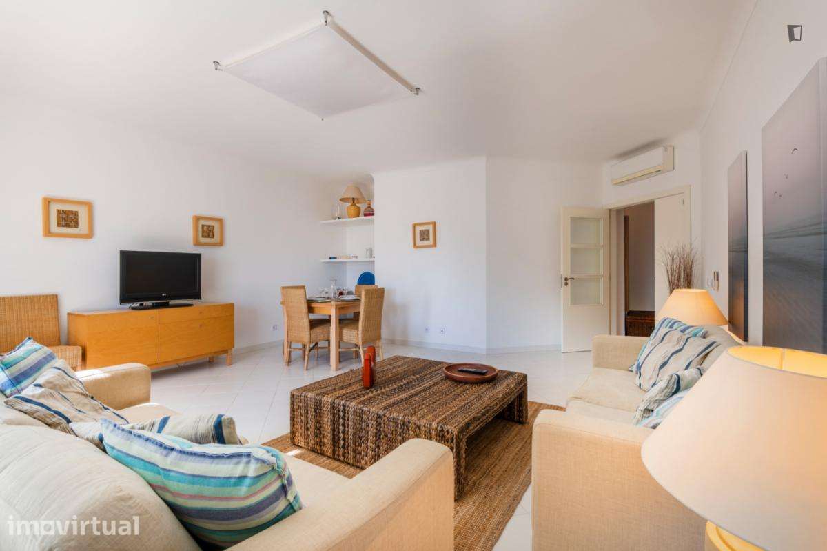 Apartamento com 2 quartos - localizado em Portimao - Grande imagem: 3/28