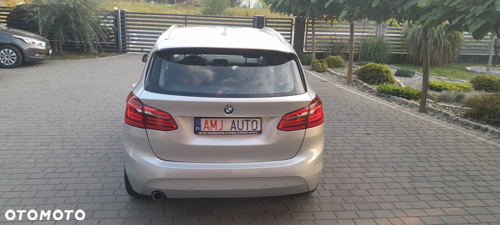 BMW Seria 2 218d Active Tourer - 12