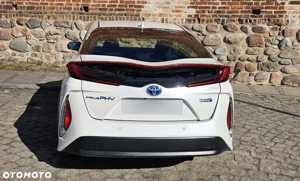 Toyota Prius - 8