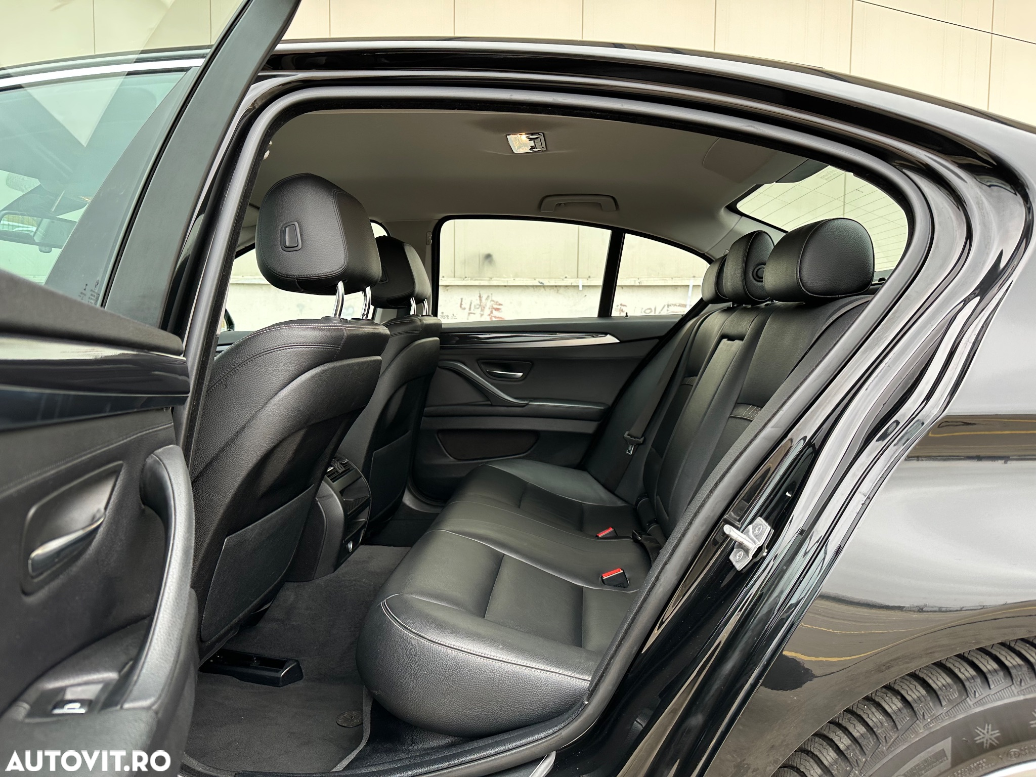 BMW Seria 5 520d xDrive Aut. Luxury Line - 10
