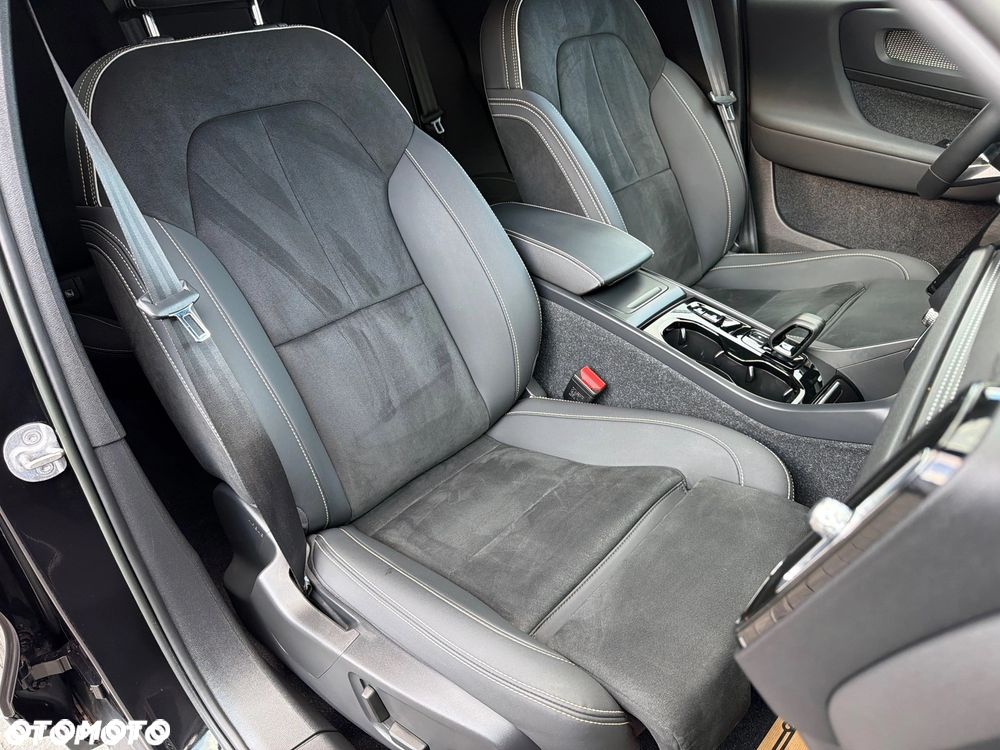 Volvo XC 40 B4 B DKG RDesign - 33