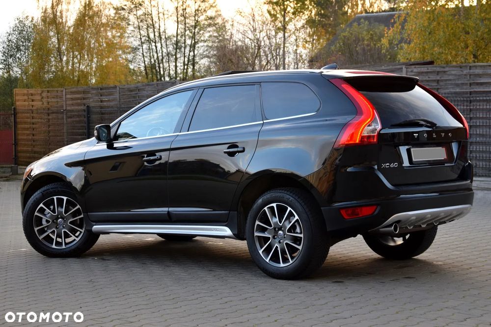 Volvo XC 60 - 8