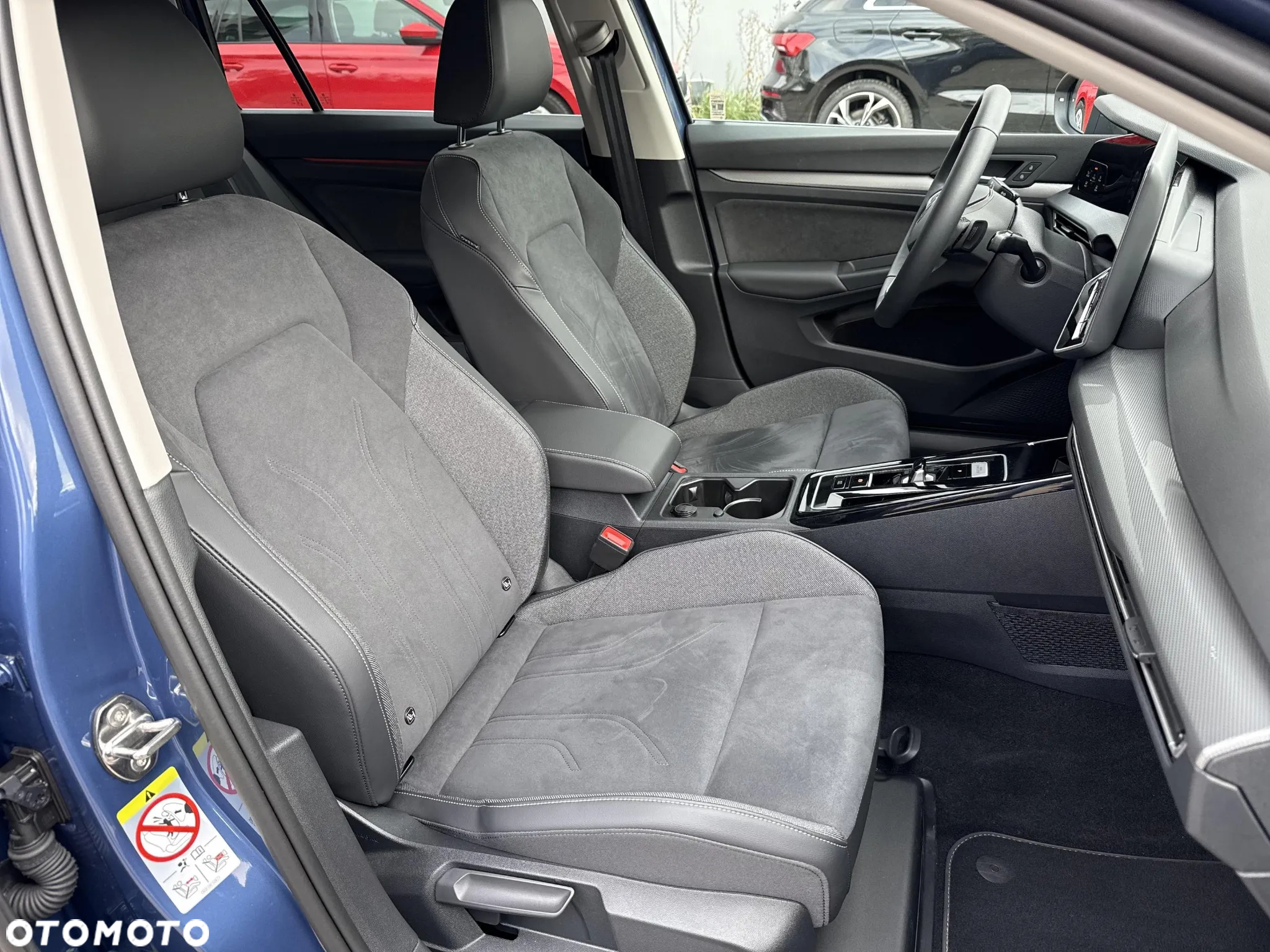 Volkswagen Golf - 17