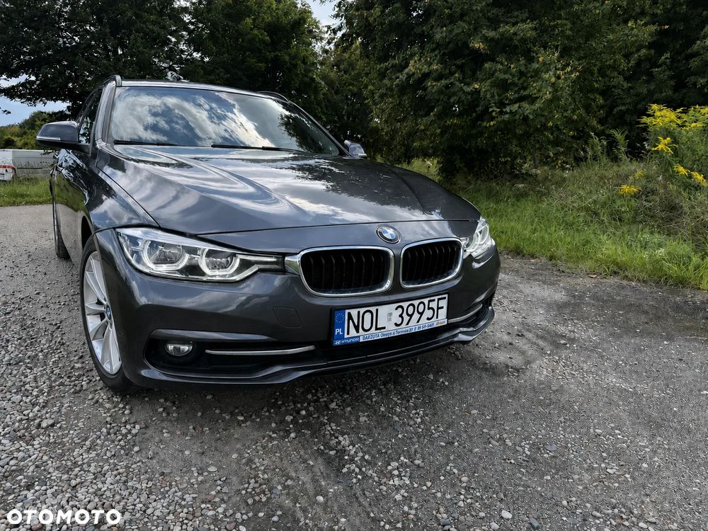 BMW Seria 3 318d Sport Line - 3