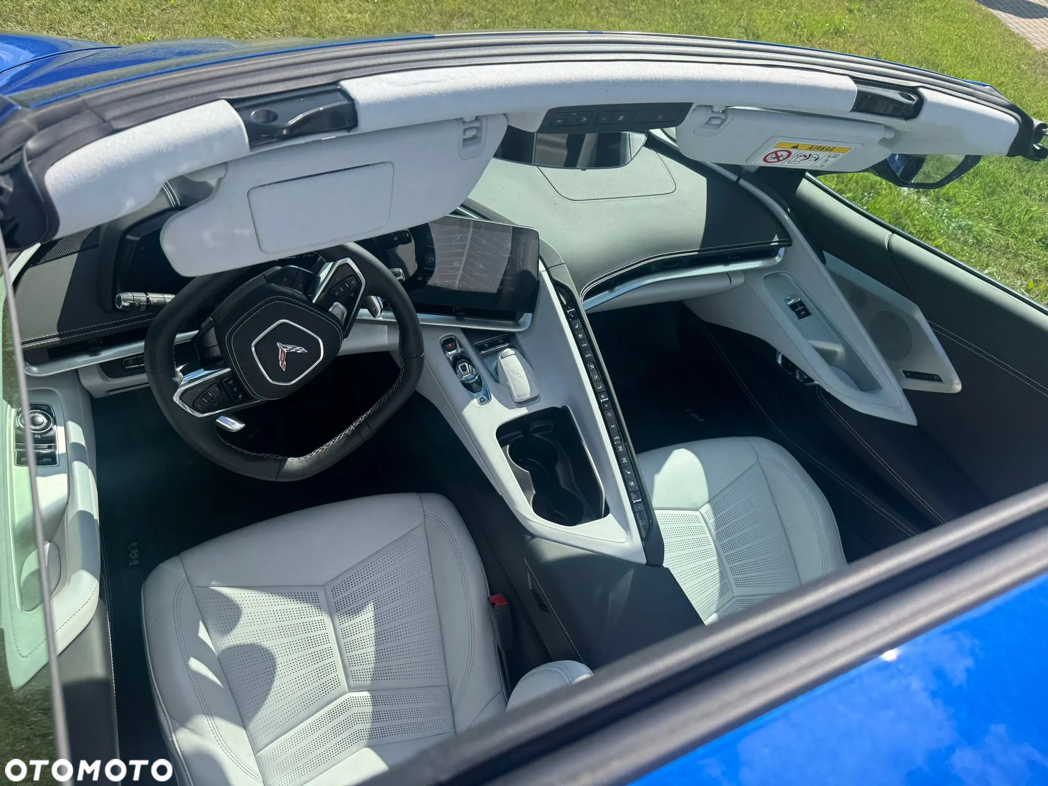 Chevrolet Corvette - 20