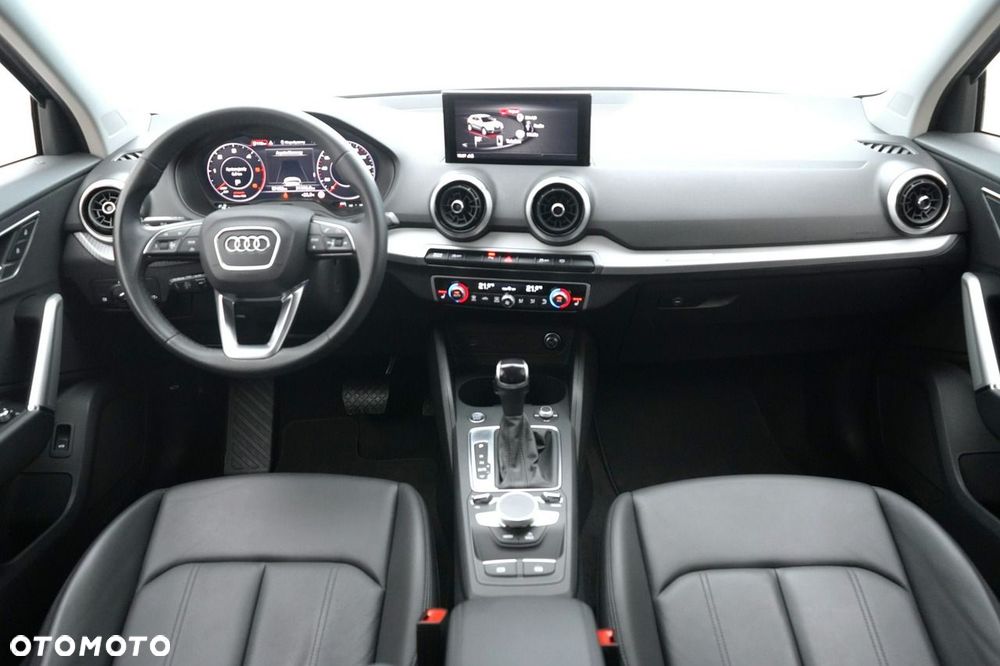 Audi Q2 - 25