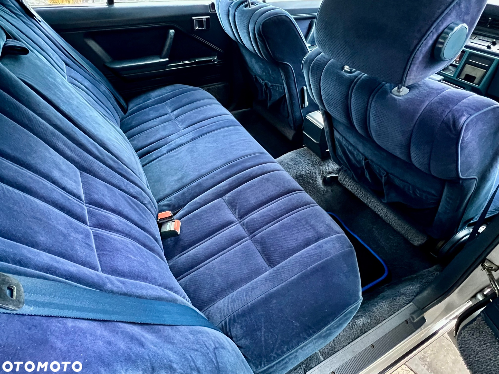Toyota Crown - 30