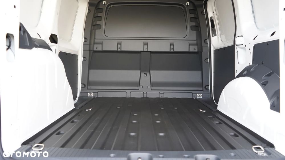 Volkswagen Caddy Cargo - 11