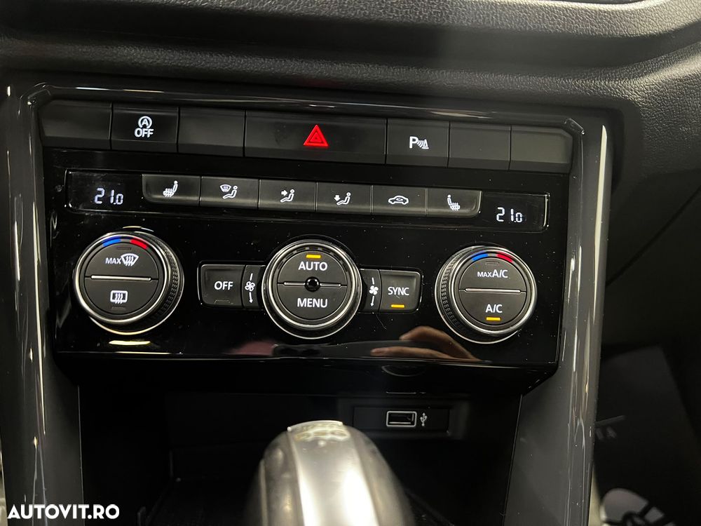Volkswagen T-Roc 2.0 TSI 4Motion DSG Sport - 14