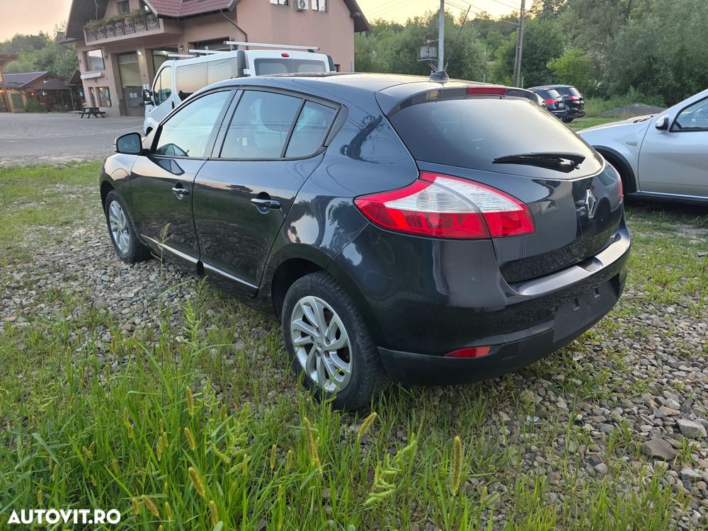 Renault Megane 1.5 dCi Dynamique - 4