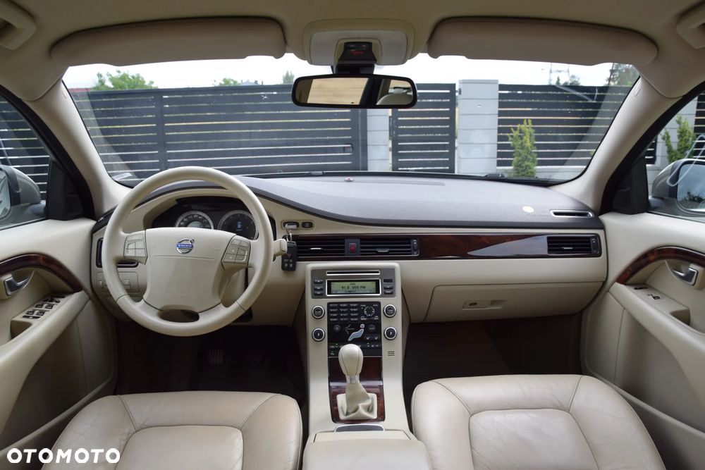 Volvo V70 - 32