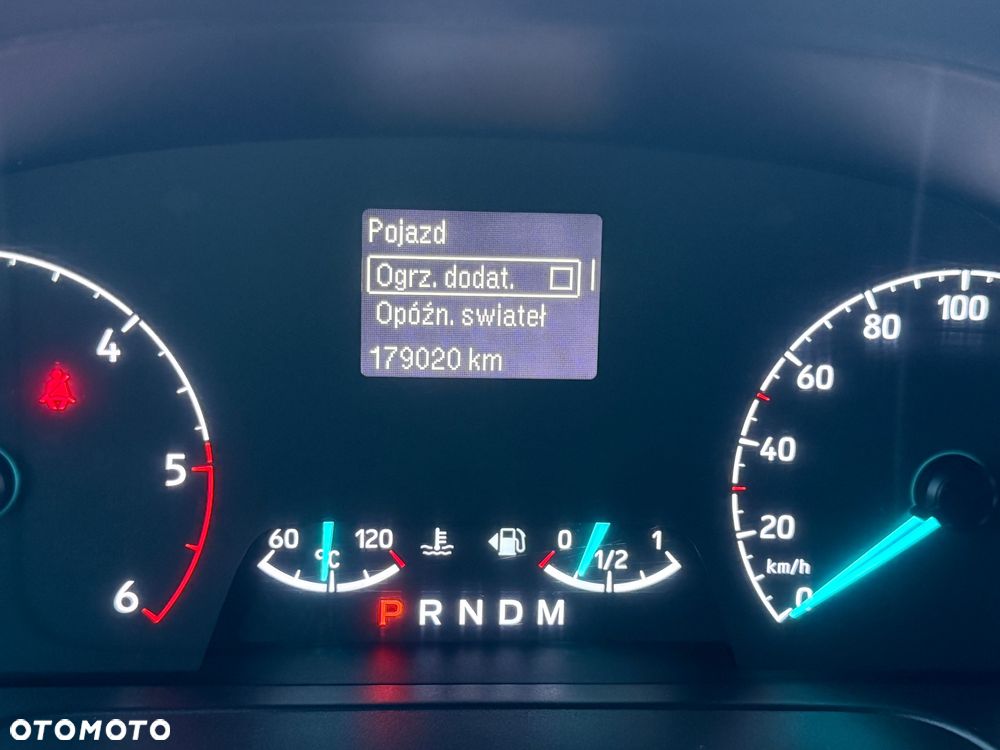 Ford Transit Custom - 28